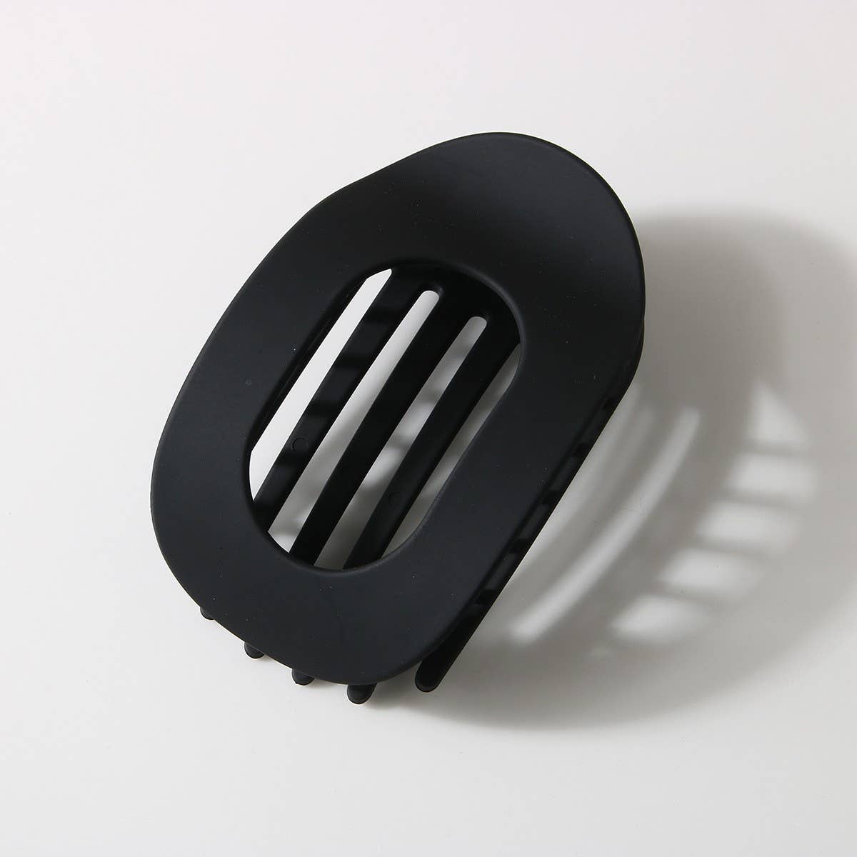 Flat Oval Claw