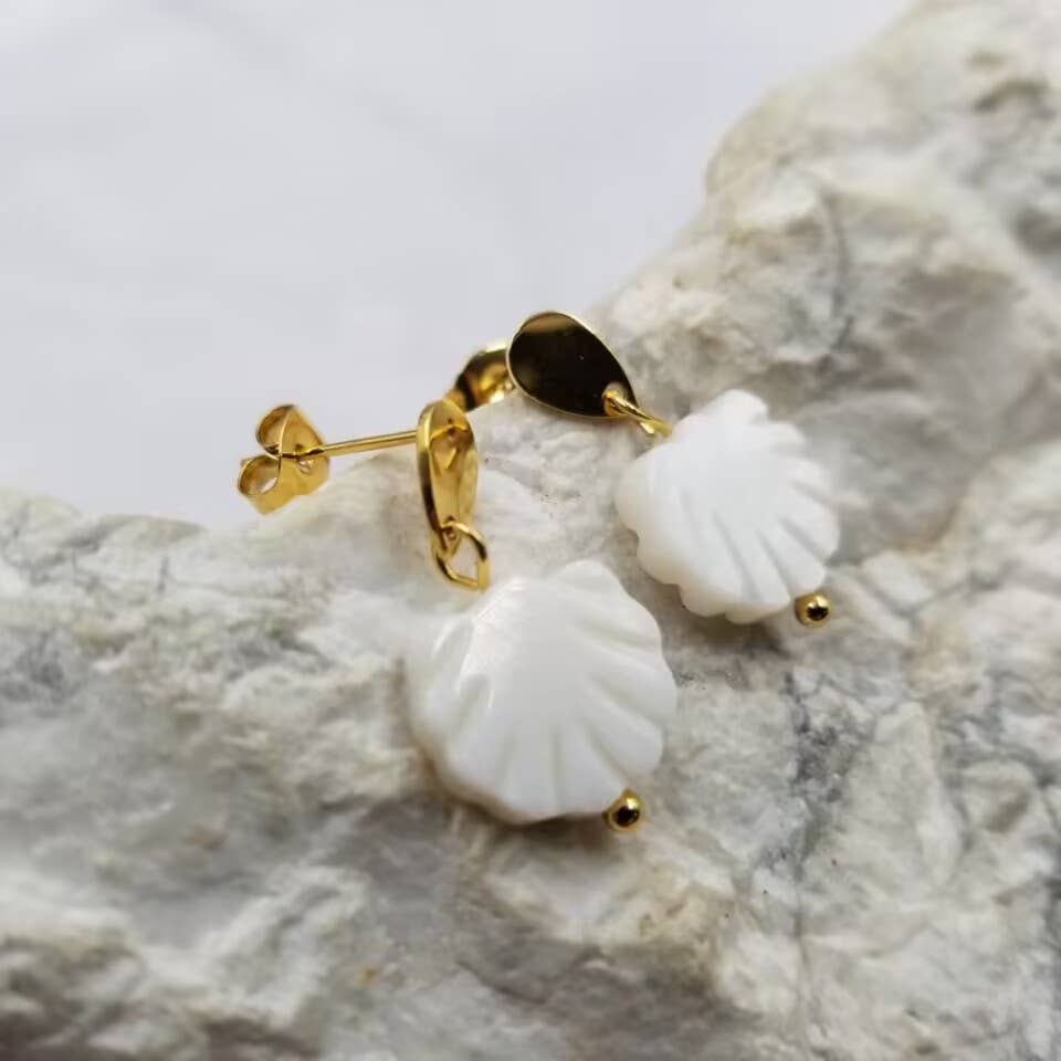 Clamshell Earrings