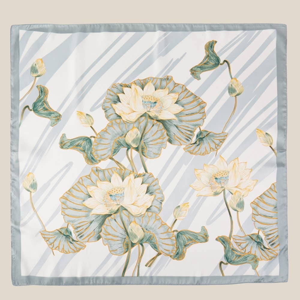 Blooming Lily Scarf
