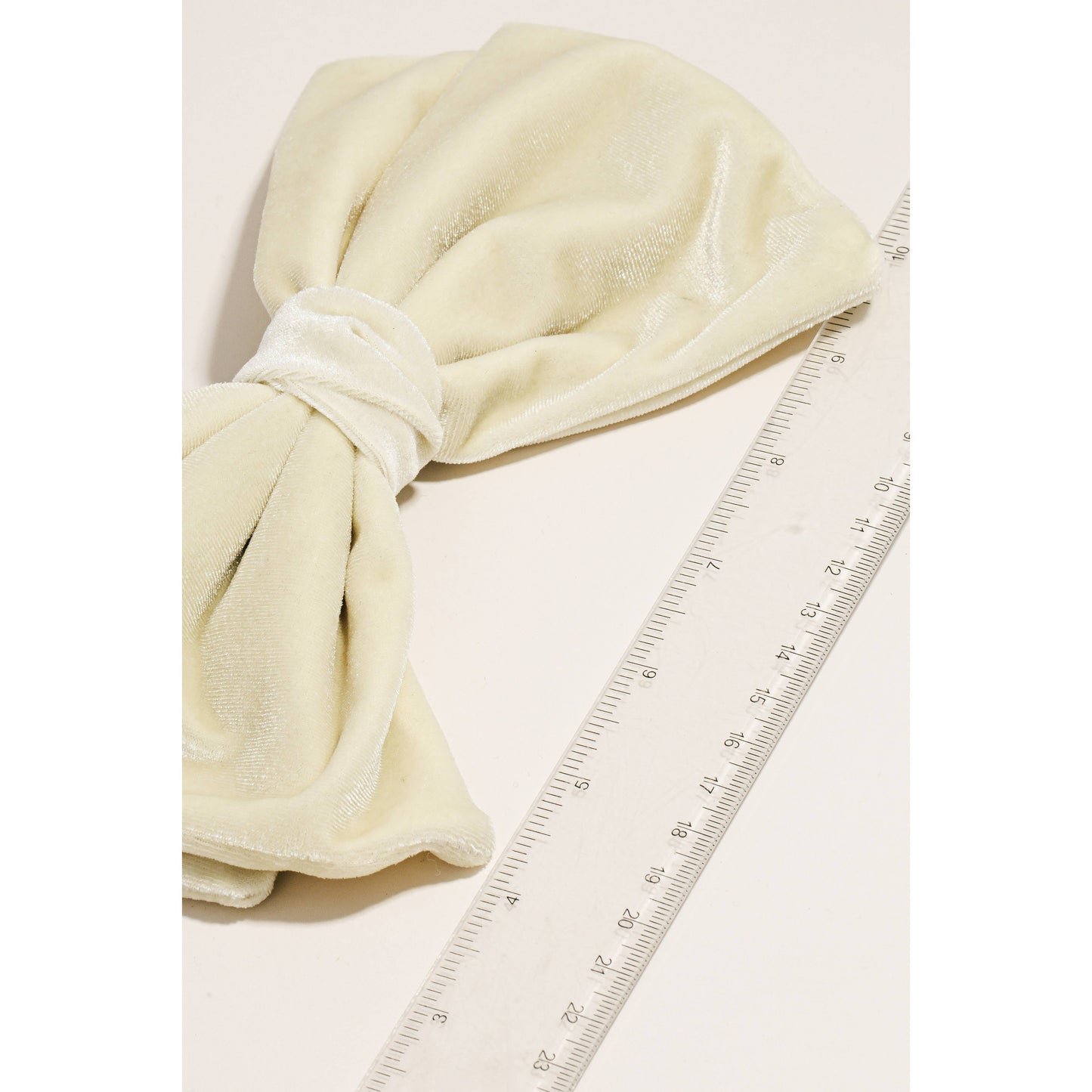 Bow Barrette