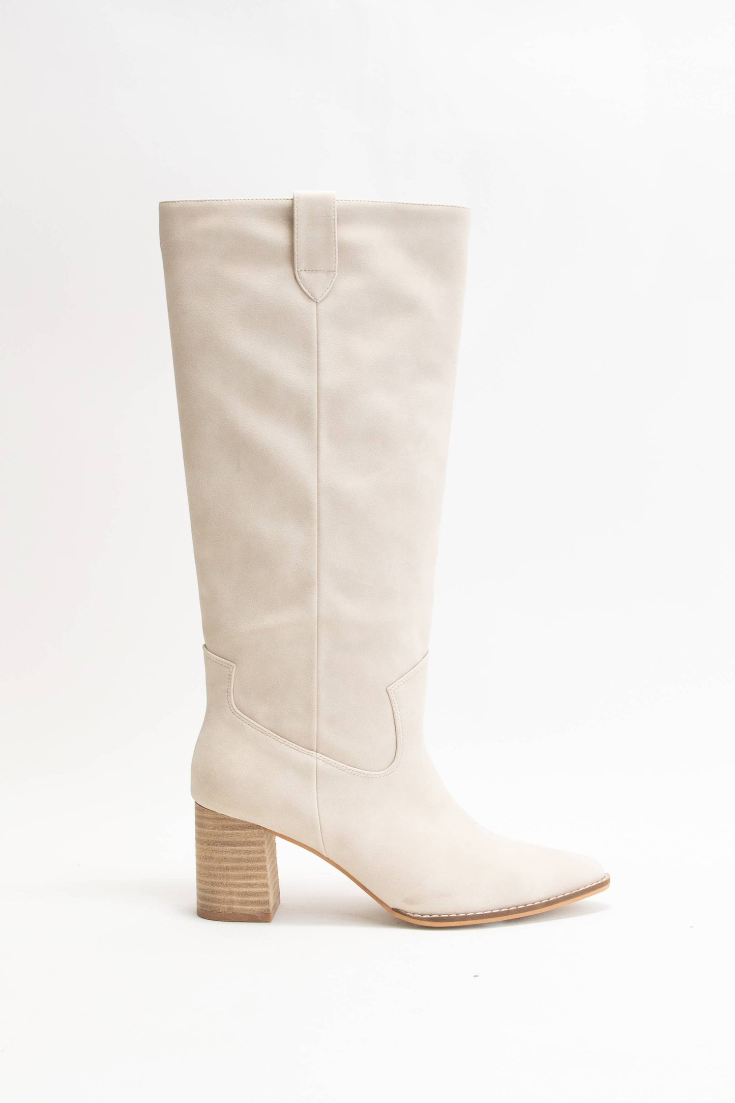 Ariana Boot