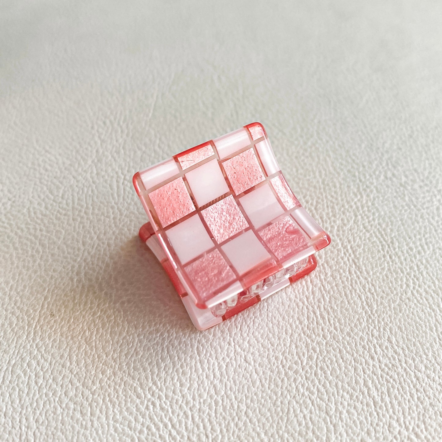 Square Checkered Mini Claw Clip