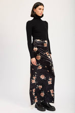 Load image into Gallery viewer, Black Velvet Maxi Skirt
