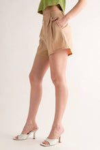 Load image into Gallery viewer, Kallie Shorts - Taupe
