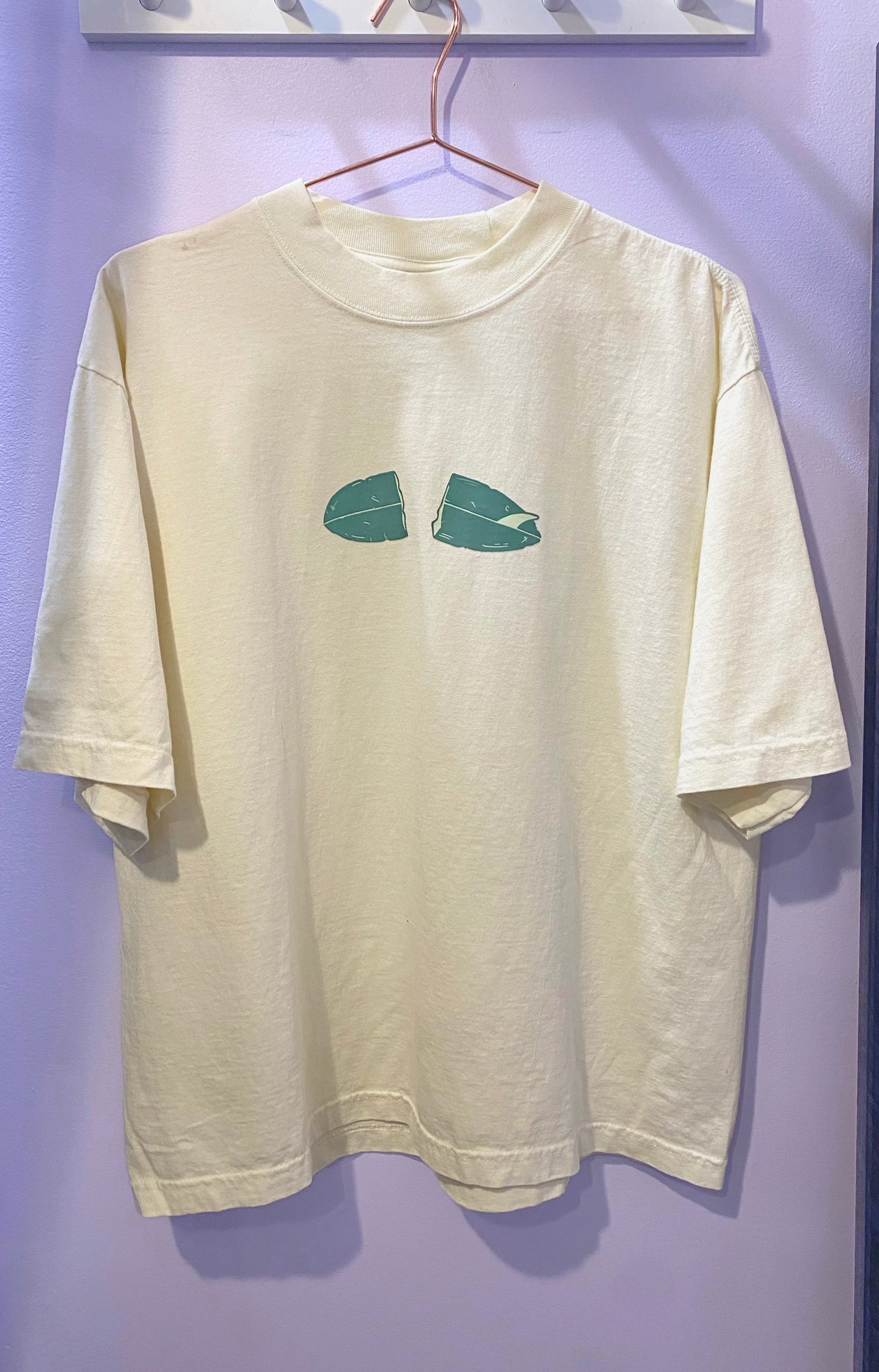 The Break Tee - Wrightsville Beach Scene