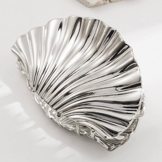 Metal Shell Claw