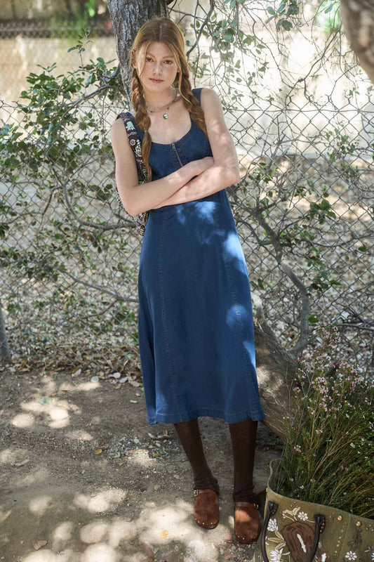 Phoebe Midi