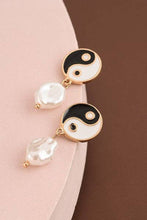 Load image into Gallery viewer, Pearl Drop Yin-Yang Earrings
