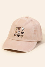 Load image into Gallery viewer, Lots of Love Hat
