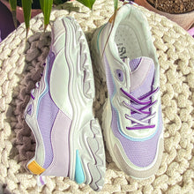 Load image into Gallery viewer, Lilac Sneakers
